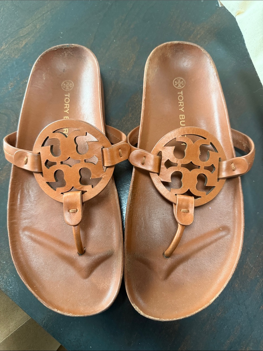 Tory Burch Cloud Miller - Aged Camello - Size 9 - Picture 2 of 9